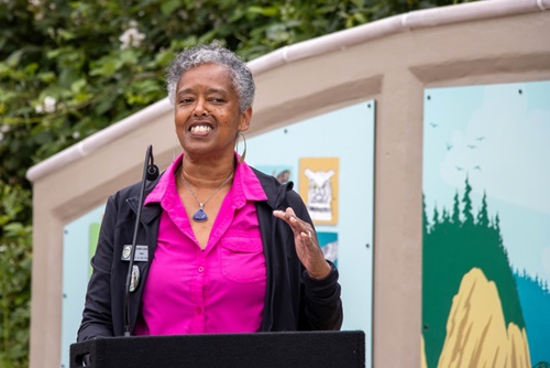 Rio Dell Mayor Debra Garnes speaks at a podium